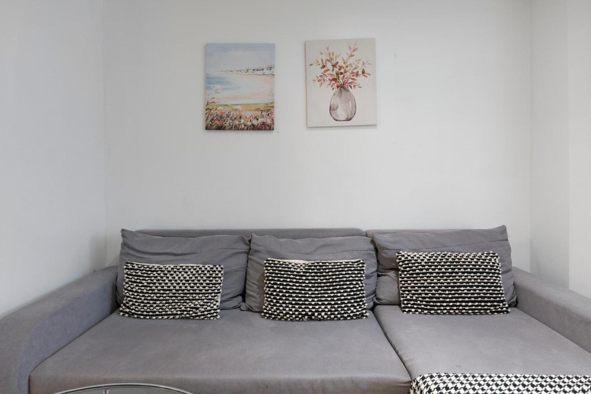 2 Bed Piccadilly Apartment 4 Лондон Екстер'єр фото