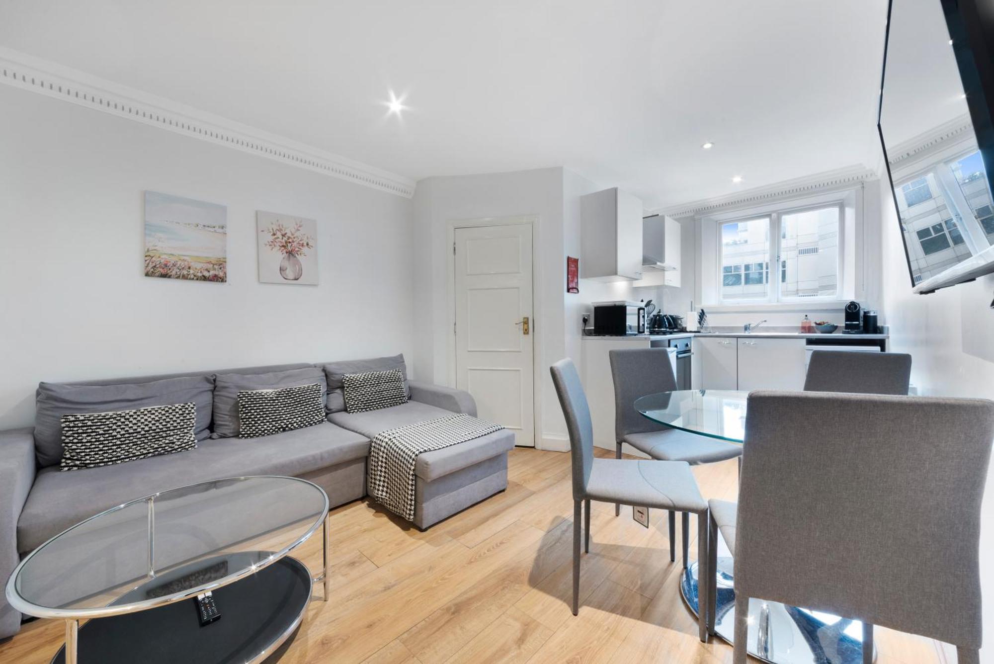 2 Bed Piccadilly Apartment 4 Лондон Екстер'єр фото